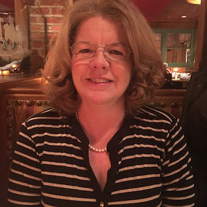 Meet your Posher, Dana